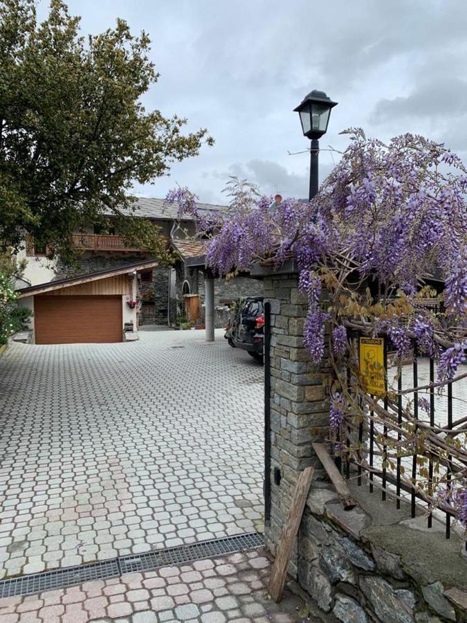 Maison Cassius Issogne Exterior foto